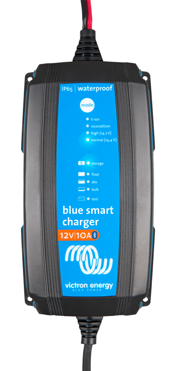Blue Smart IP65 12V/10A Battery Charger+DC connector